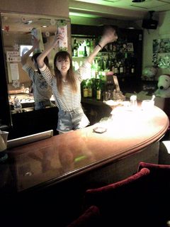 スナック ももちゃんの森の探検隊で 今日も飲んでます！〓